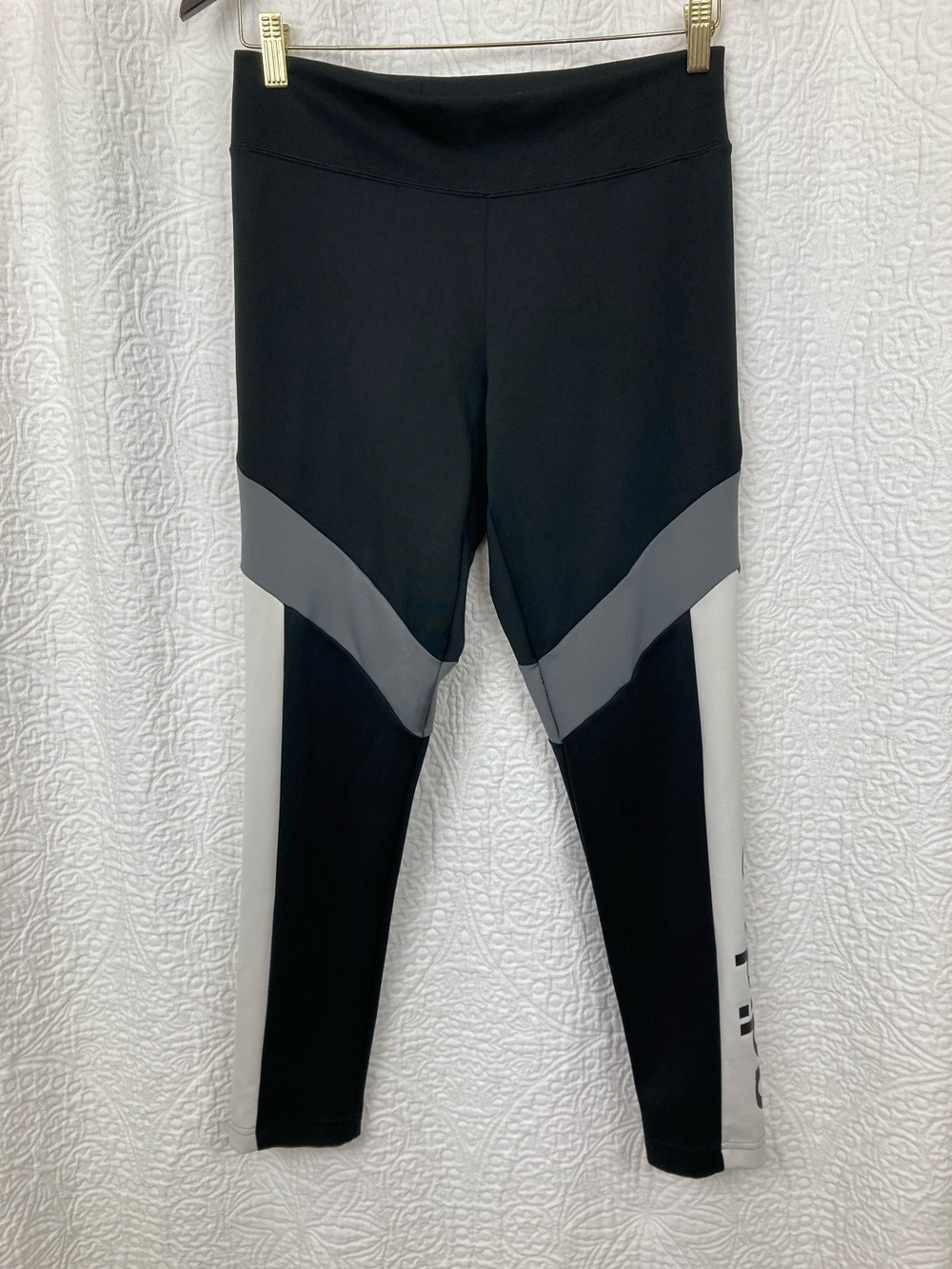 Adidas Aeroready Color Block Athletic Leggings sz Medium
